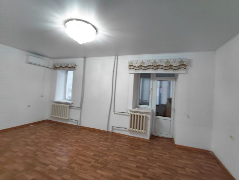 Үй сатылады Титов