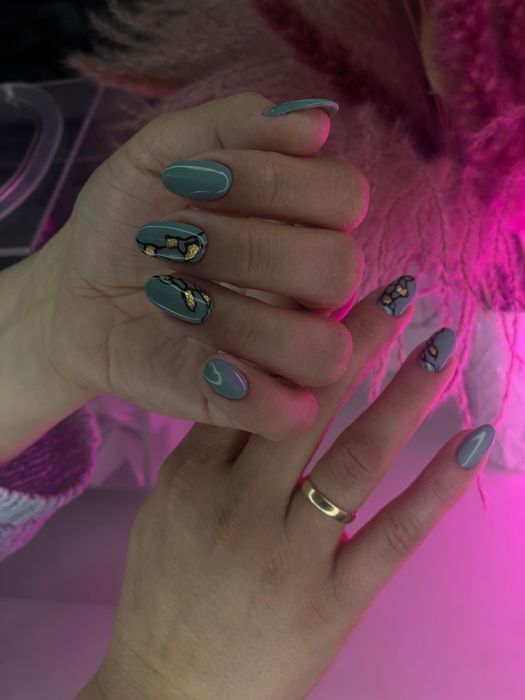 наращивание ногтей,маникюр