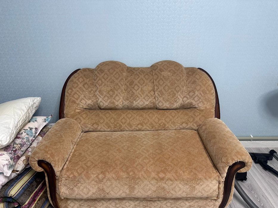 Диван для гостинной