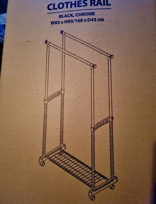 Stender pentru haine