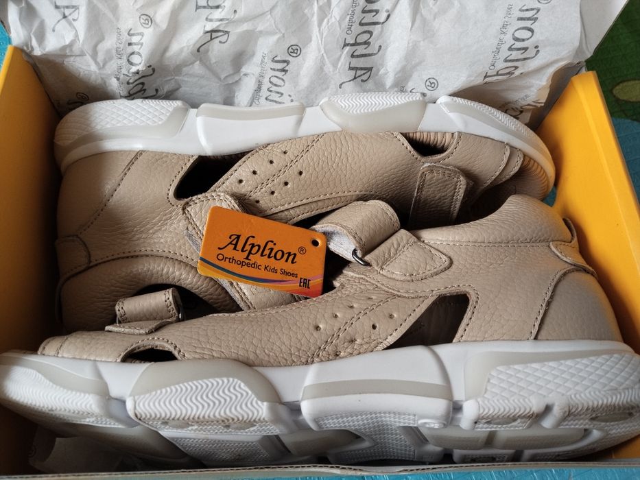 Сандали р36 ортопед. Кожа