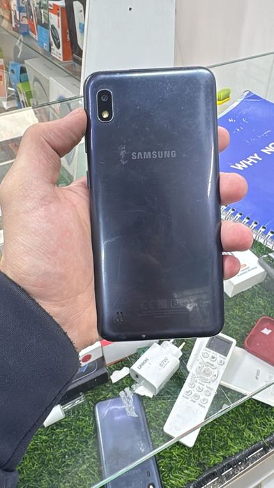 Продам самсунг А10