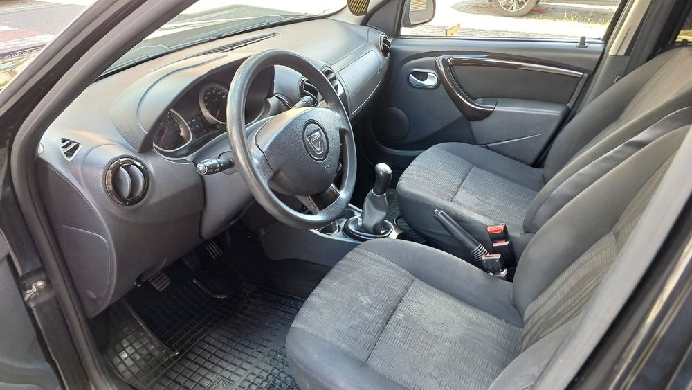 DACIA Duster 2010 — imagine 5