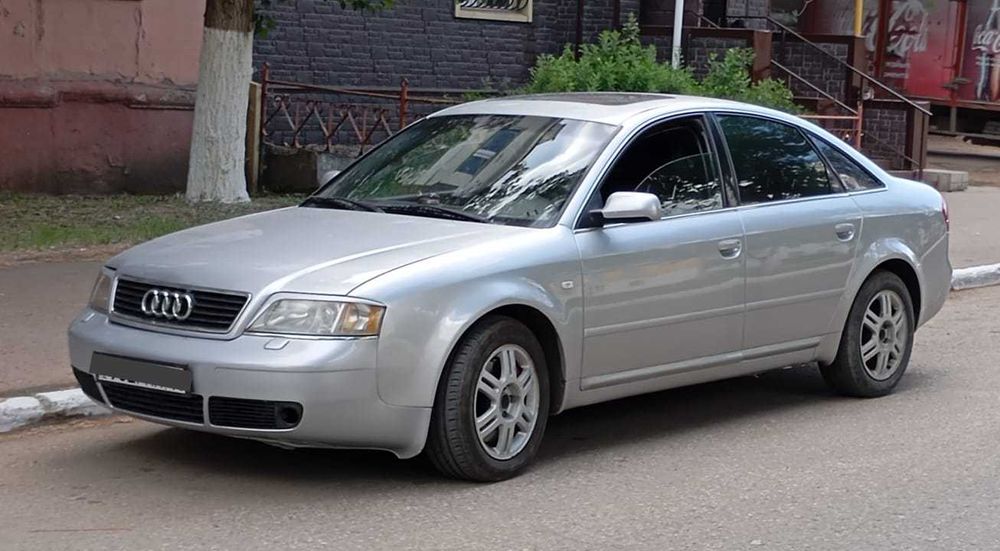 Ауди а6с5 2.7 кватро 2001 г 3млн т