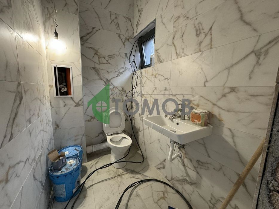 Продава се Тристаен апартамент в Шумен, 5-ти полк - 97 кв.м за 1294 €/кв.м - Снимка #4