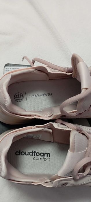 Нови, оригинални, дамски, 39.5 размер, ADIDAS