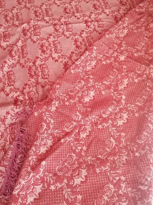 Ново, двулицево, вълнено одеяло