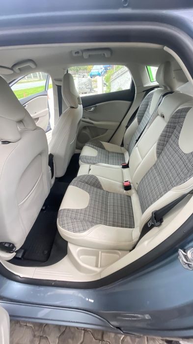 Volvo V40 2.0diesel manual