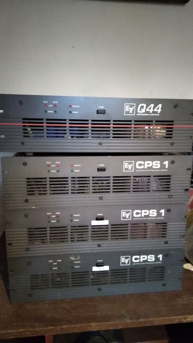 Крайни стъпала Еlektrovoice