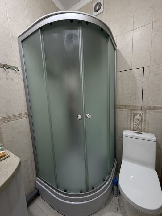 Душевая кабинка