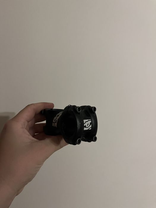 Pipa Race Face scurta