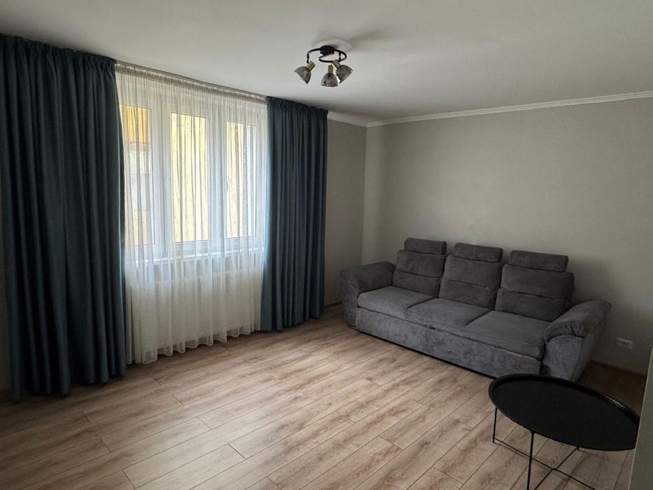 Inchiriez apartament de lux  2 camere in Precista