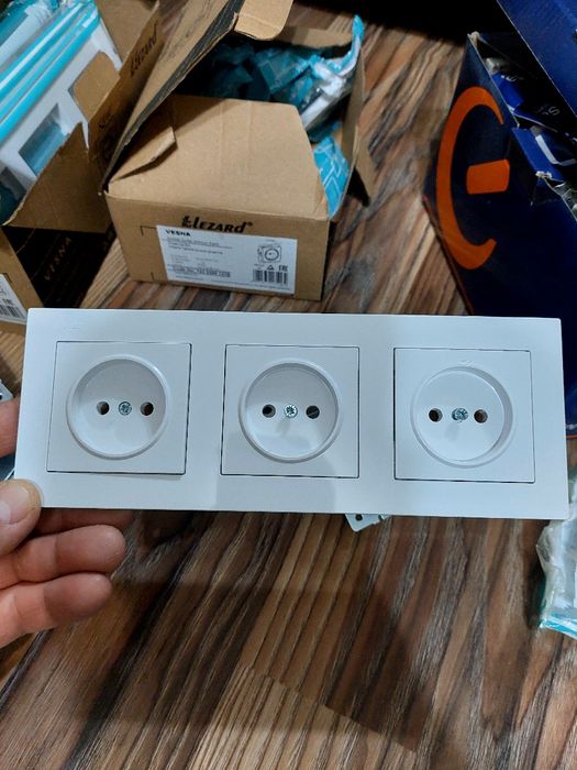 Светильник линейный