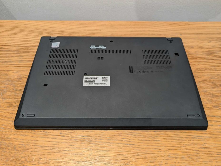 Laptop Lenovo Thinkpad T495 Ryzen 5 3500U 12gb ram 256gb ssd