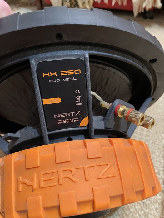 10” сабвуфер hertz