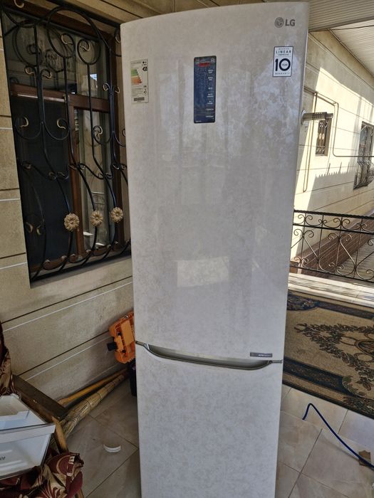 Холодильник сатылады