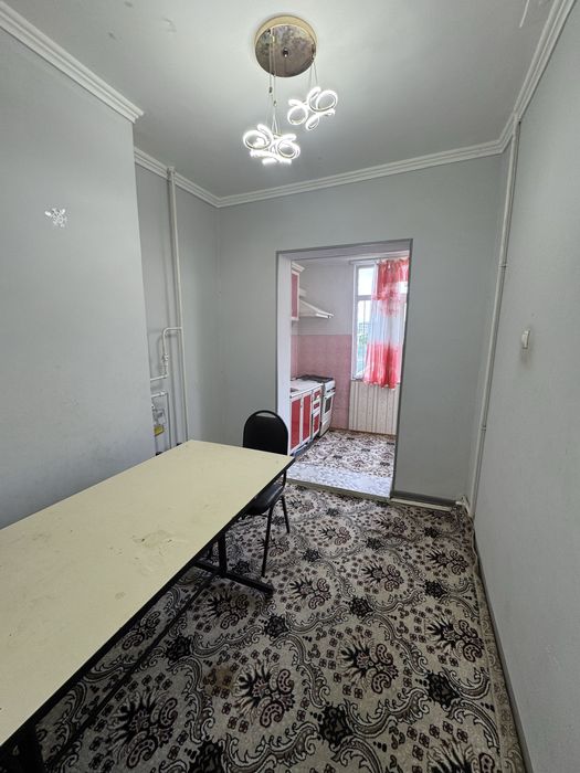 2 xonalik kvartira sotiladi 3-qavat