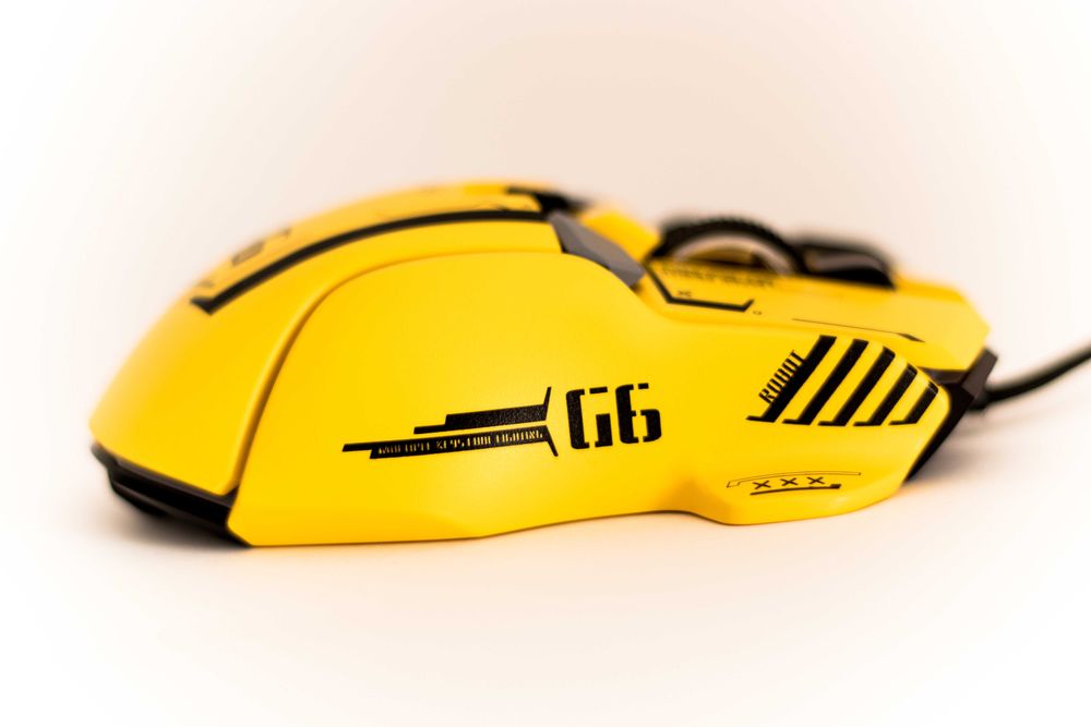 Mouse de Gaming G6, RGB, Ergonomic, 10 butoane reglabile.