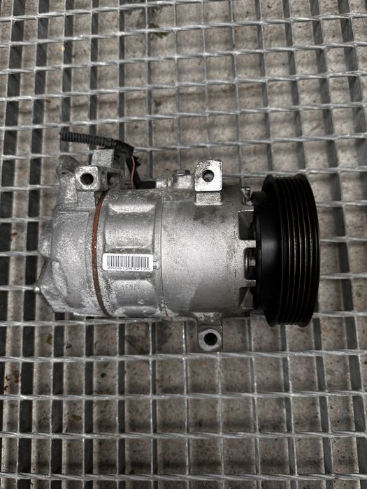 Compresor clima Renault Kadjar 1.5 DCI cod 926004990R an 2010 - 2016 compresor Renault Captur