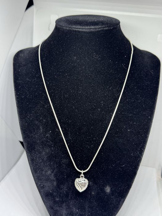 НОВ сребърен дамски синджир с висулка сърце 925