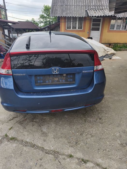 Vând Honda insight hibrid