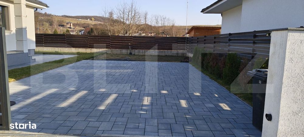 Casa individuala deosebita, situata intr-o zona linistita – Zavoaie.