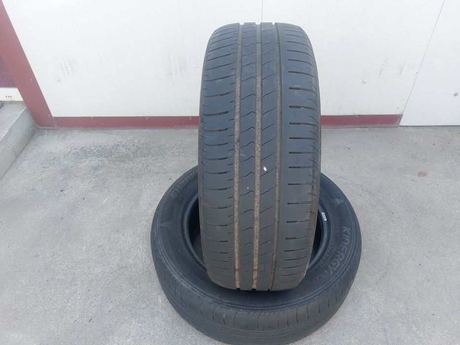 100 lei bucata! Doua anvelope de vara 205 55 16 Hankook