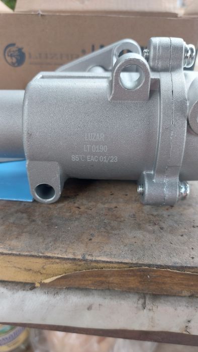 Продам автозапчасти на ВАЗ-2190