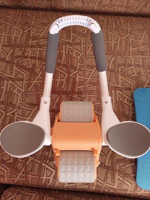 Ролик для пресса (аб-роллер)