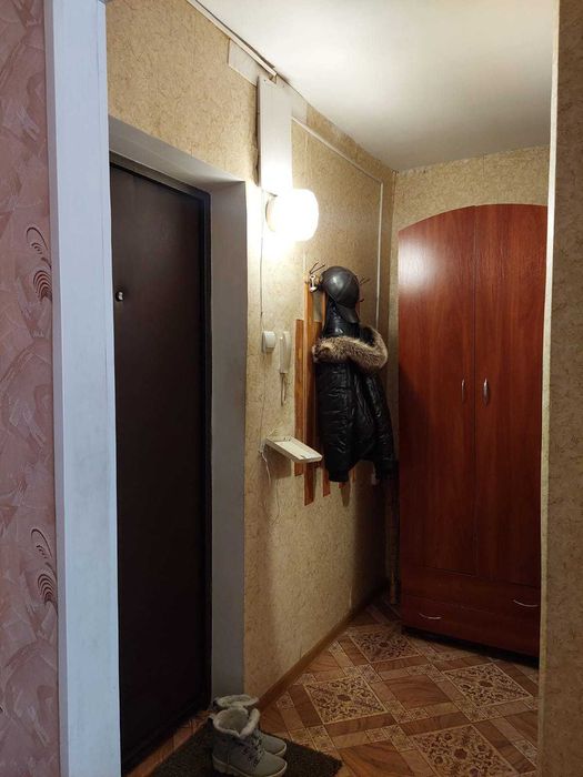 Продам 1-комнатную квартиру
