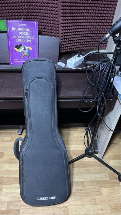 Электрогитара, 8 струн, Schecter HELLRAISER C-8 BLK