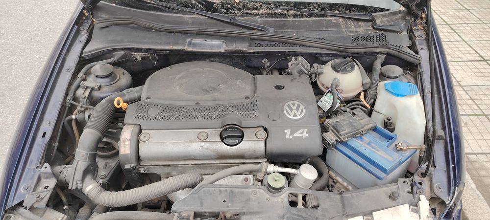 VW Поло 1,4 60 коня Ел стъкла КЛИМАТИК