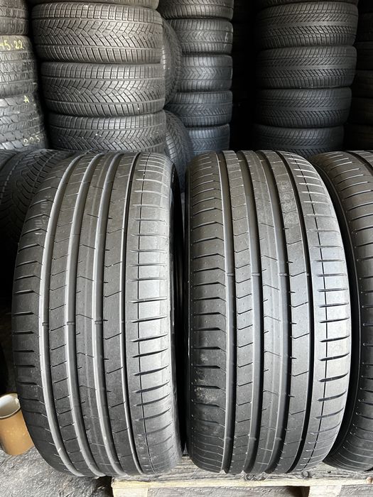 4 anvelope vara NOI Bmw X5 , X6 , 315/35/21 + 275/40/21 , Pirelli , RunFlat cu steluta * , DOT 2023