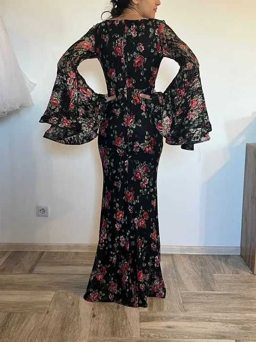 Rochie de ocazie tip sirena-material dantela elastica