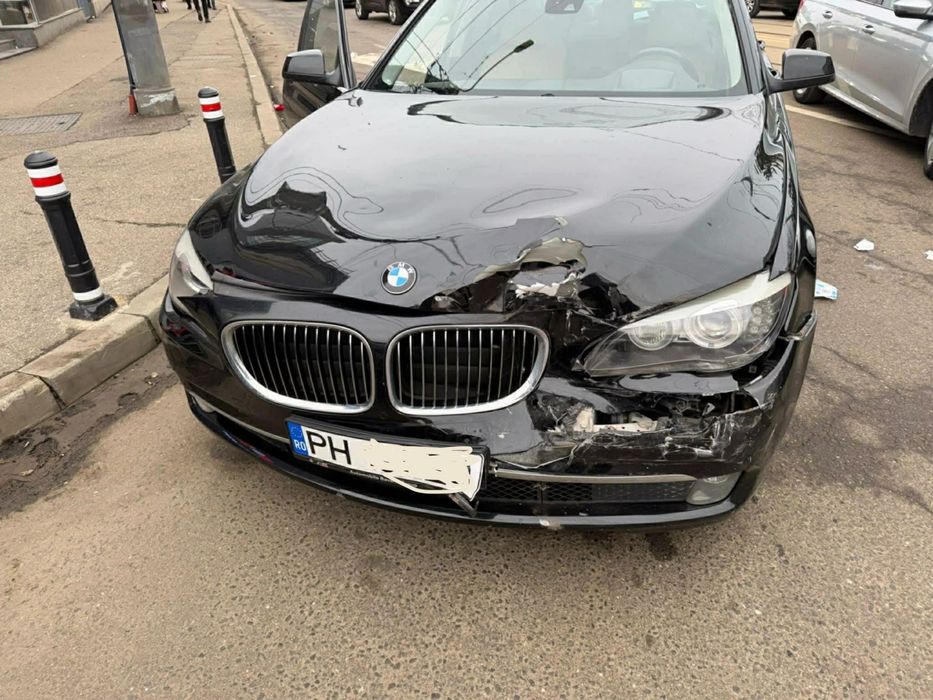 Vând seria 7 740D xDrive ( dauna)