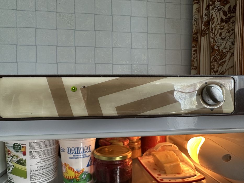 Холодильник рабочий Indesit