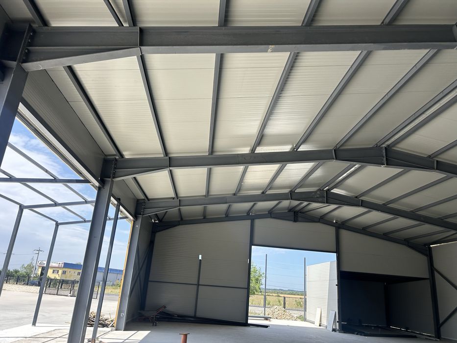 Vand hale metalice , scări ,Confecti metalice