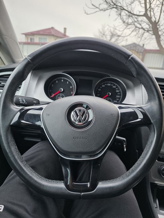 Vând  sau schimb Volkswagen golf 7,1,2tsi ,din 2014