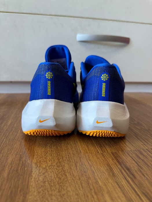Nike zoom fly 5 маратонки 42,5