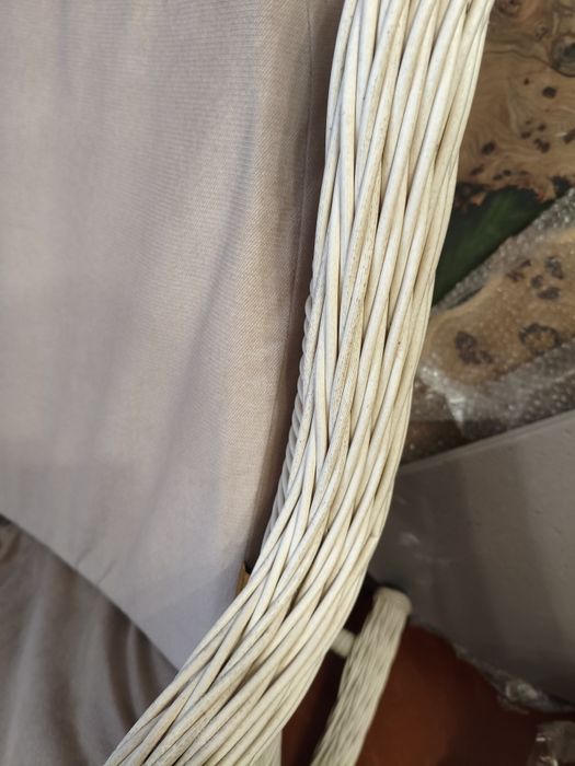 Кресло качалка из ротанга