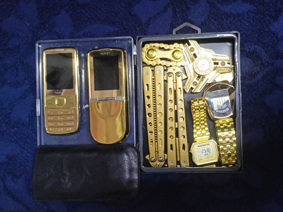 NOKIA 6300 GOLD NOKIA 6700 GOLD NOVEY N8800 GOLD telefon sotiladi!