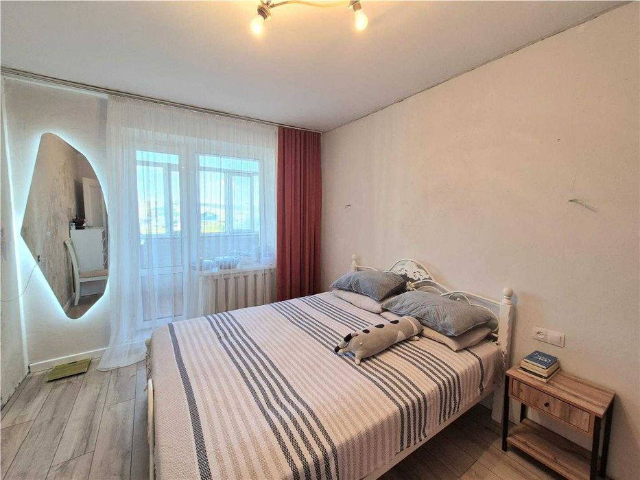 Продам 3ком квартиру на 8мкр,