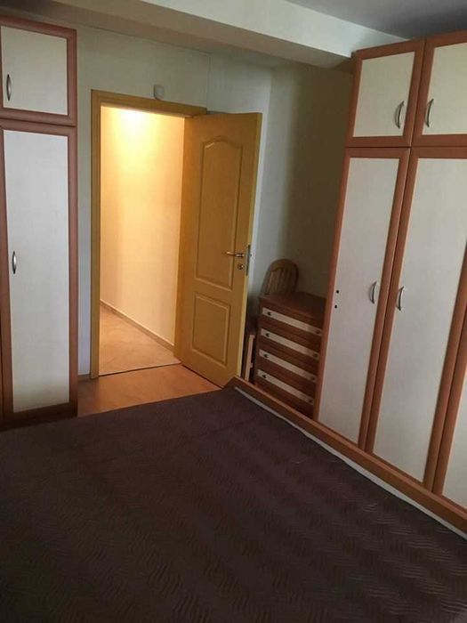 Дава се под наем Двустаен апартамент в София, Банишора - 80 кв.м за 348.84 € - Снимка #4