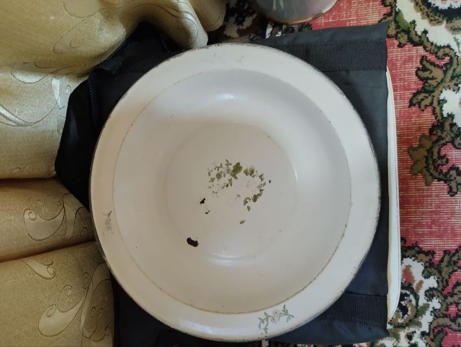 Лаган сотилади/ Продаётся лаган эмалированный