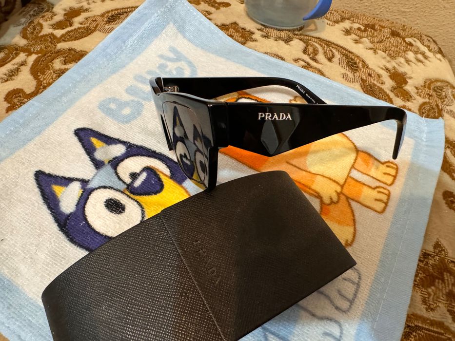 PRADA слънчеви очила