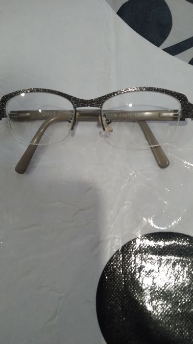 Продам очки для зрения