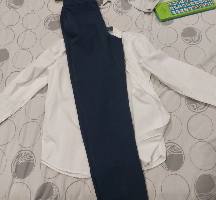 Риза и панталон за тийнеджър HM