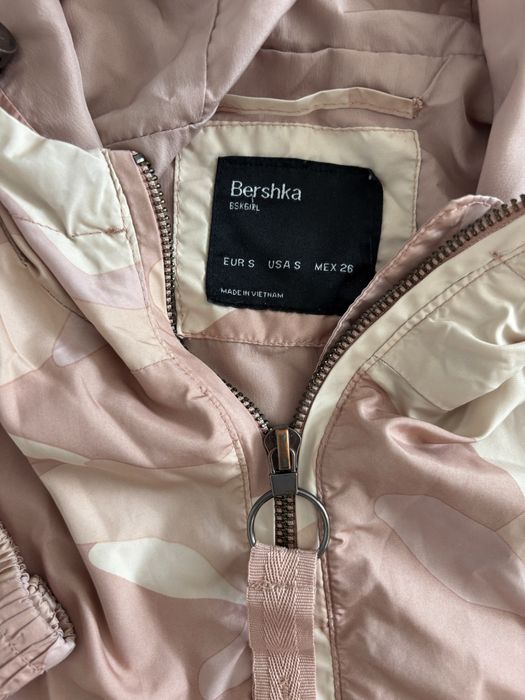 Връхни дрехи, яке, риза