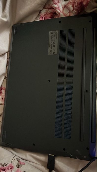 Laptop Lenovo + tastatura