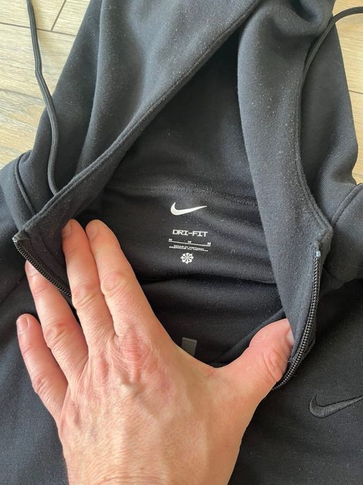 Чисто нов екип NIKE